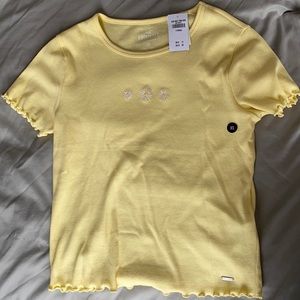 Hollister Yellow Flower Baby Tee